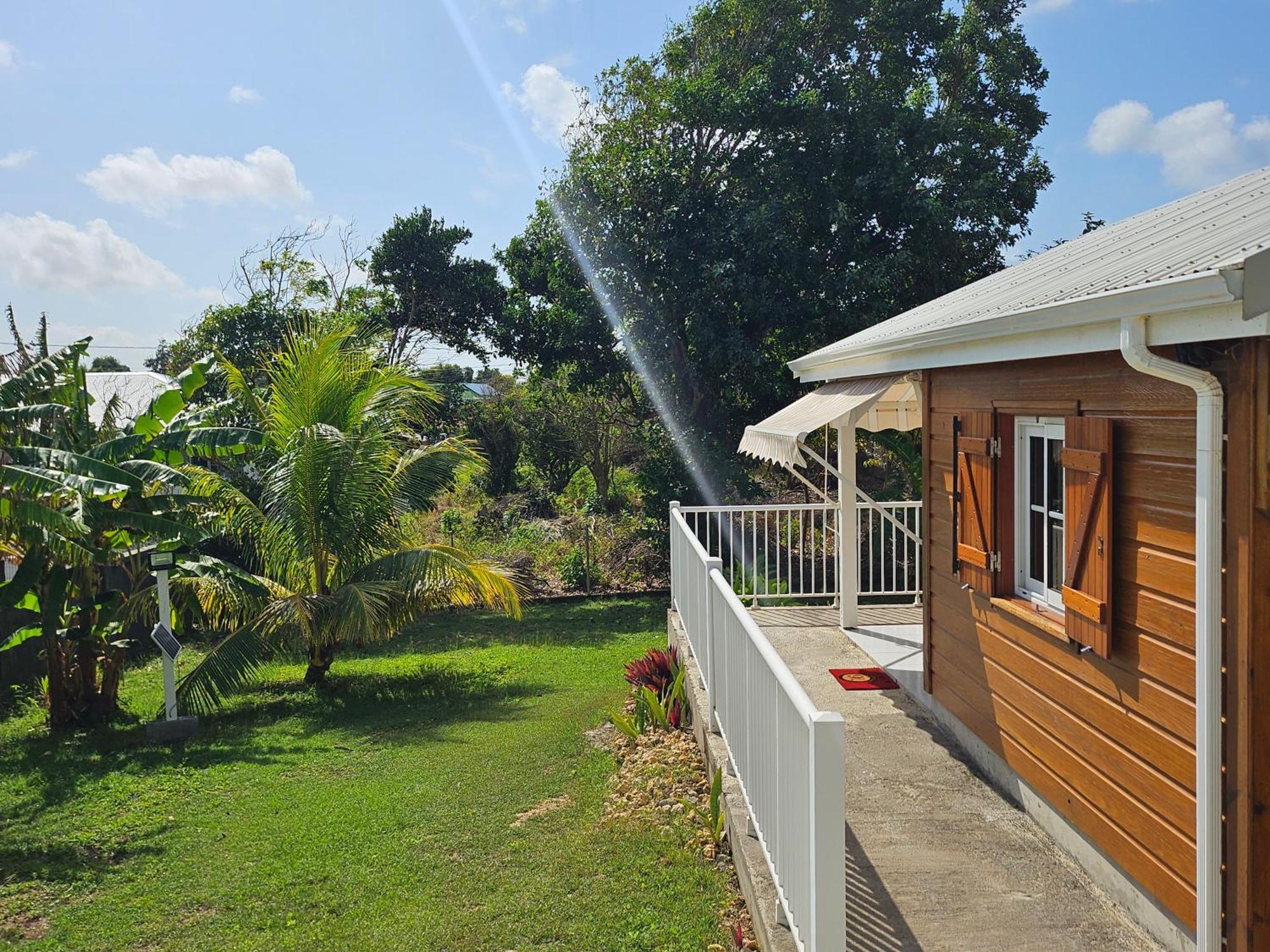 Bungalow Bo Sicrie Le Moule Extérieur photo