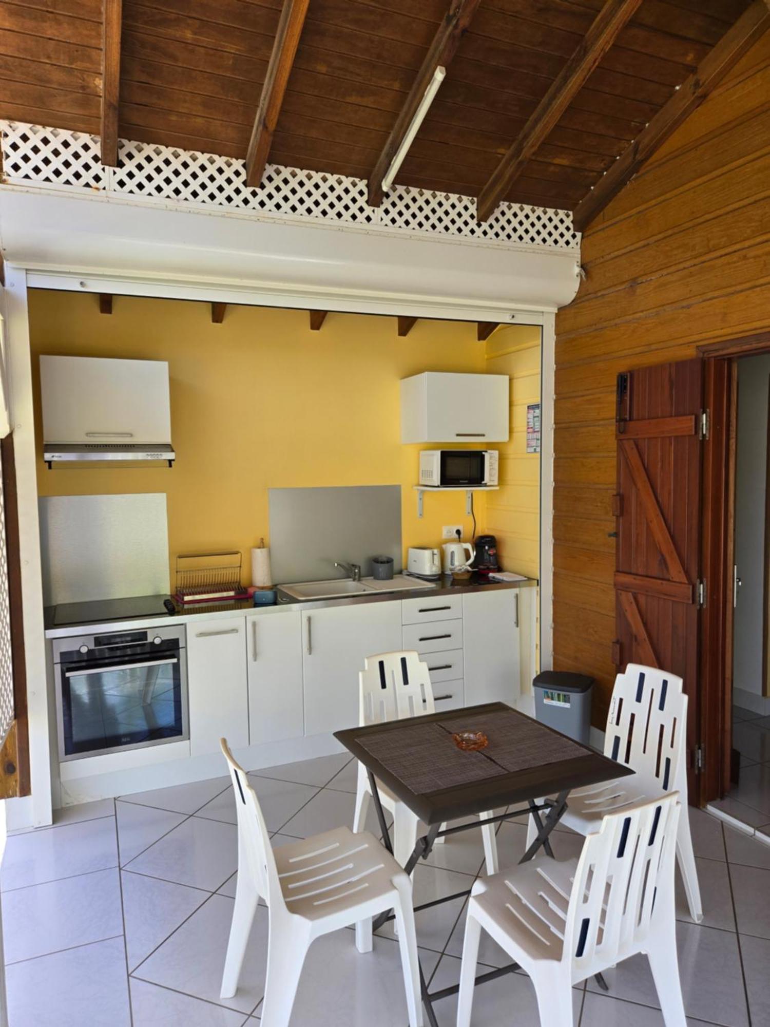 Bungalow Bo Sicrie Le Moule Extérieur photo